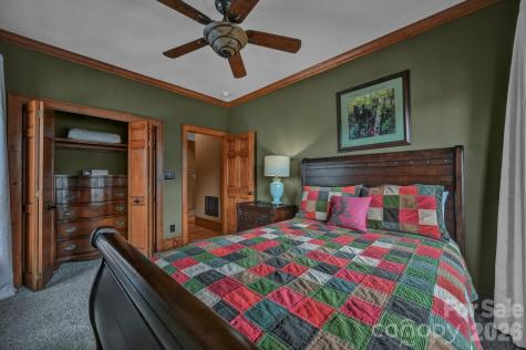 1226 Grouse Moor Drive Sugar Mountain NC 28604