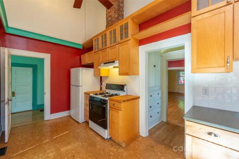 71 Austin Avenue Asheville NC 28801