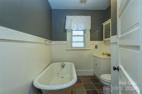 71 Austin Avenue Asheville NC 28801