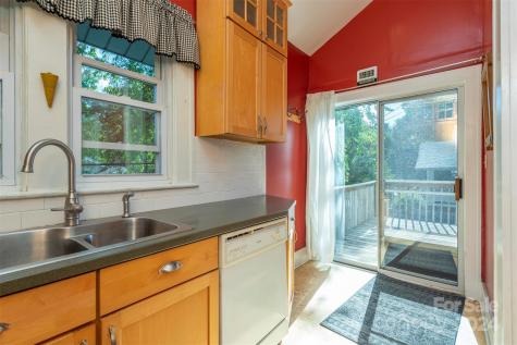 71 Austin Avenue Asheville NC 28801