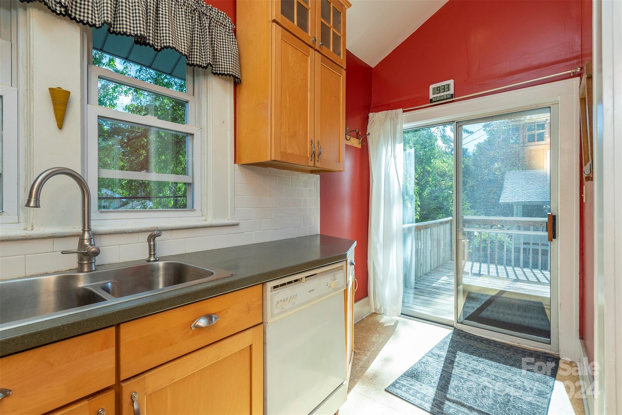 71 Austin Avenue Asheville NC 28801