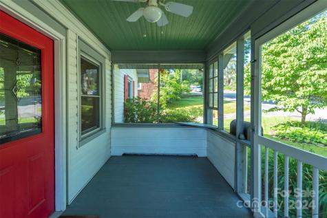 71 Austin Avenue Asheville NC 28801
