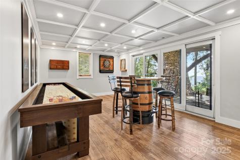 789 Mckenzie Way S Old Fort NC 28762
