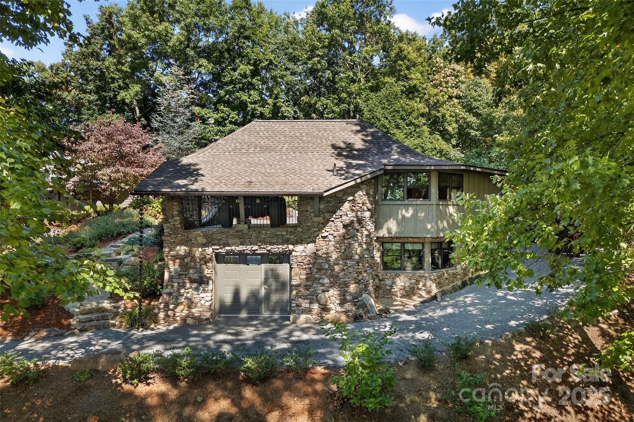 789 Mckenzie Way S Old Fort NC 28762