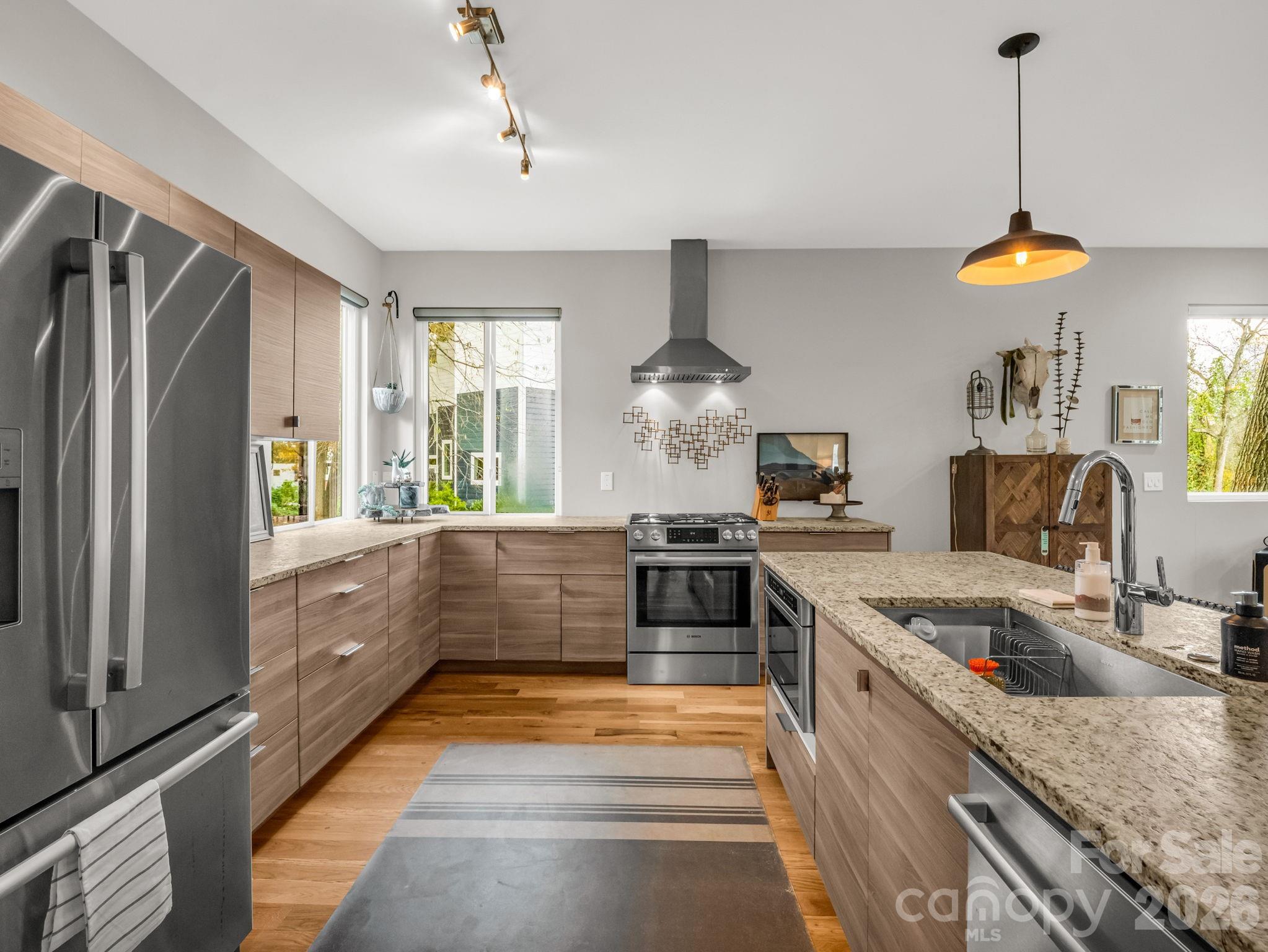 80 Richland Street Asheville NC 28806