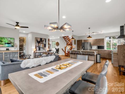 80 Richland Street Asheville NC 28806