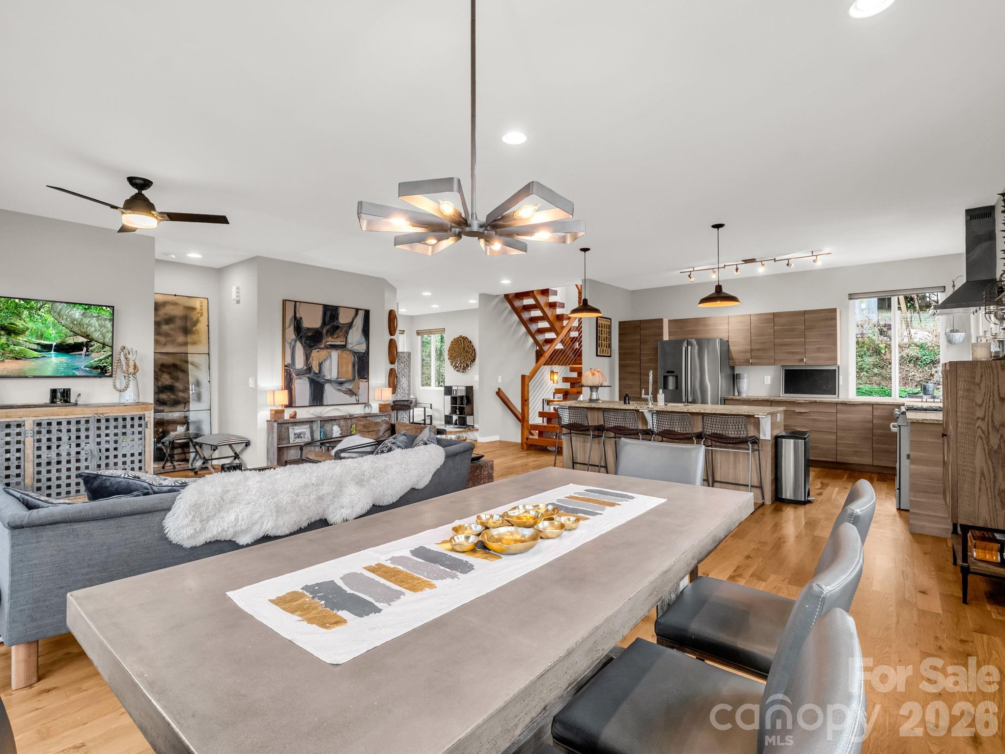 80 Richland Street Asheville NC 28806