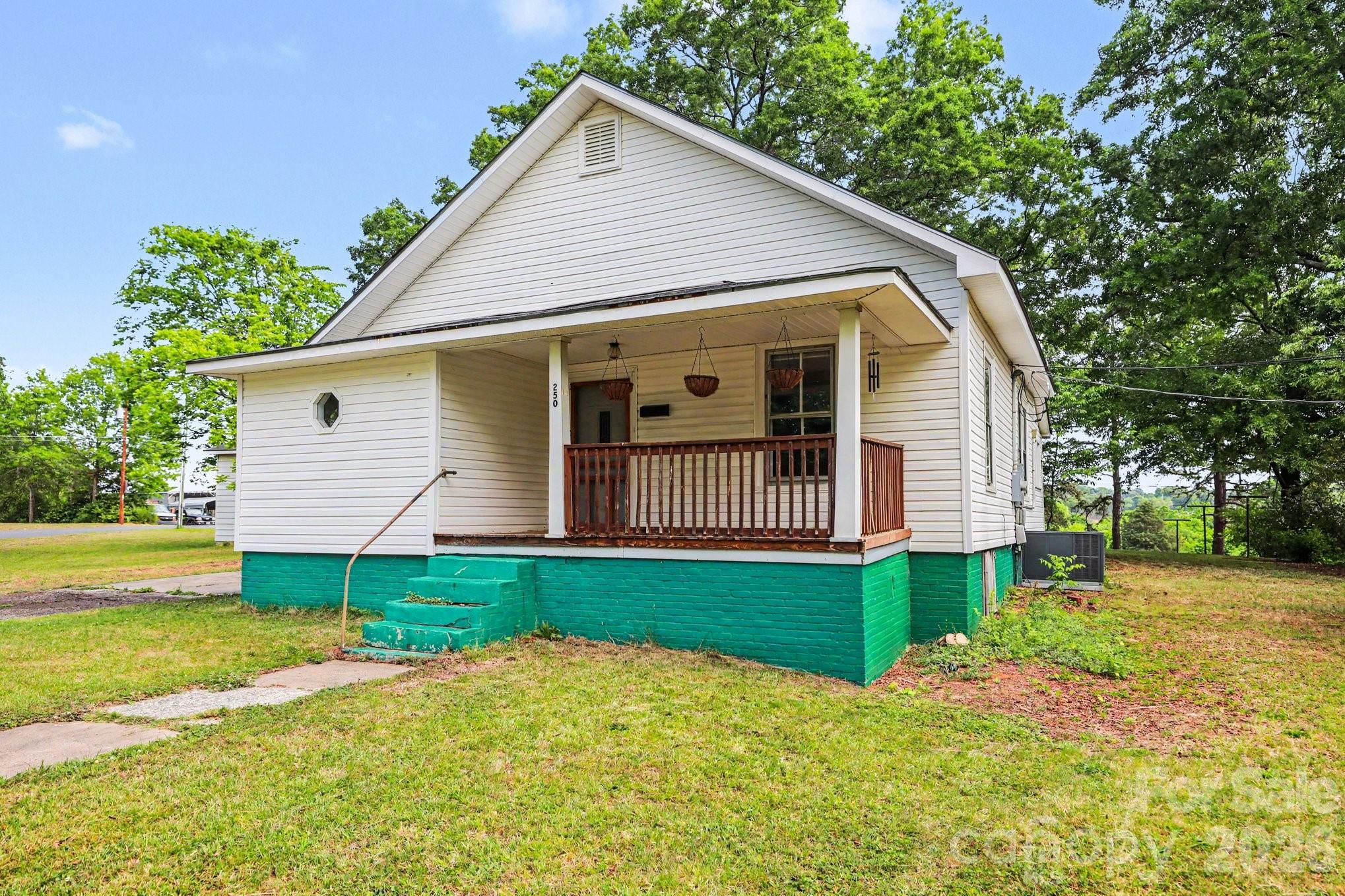 250 Halyburton Street NE Concord NC 28025
