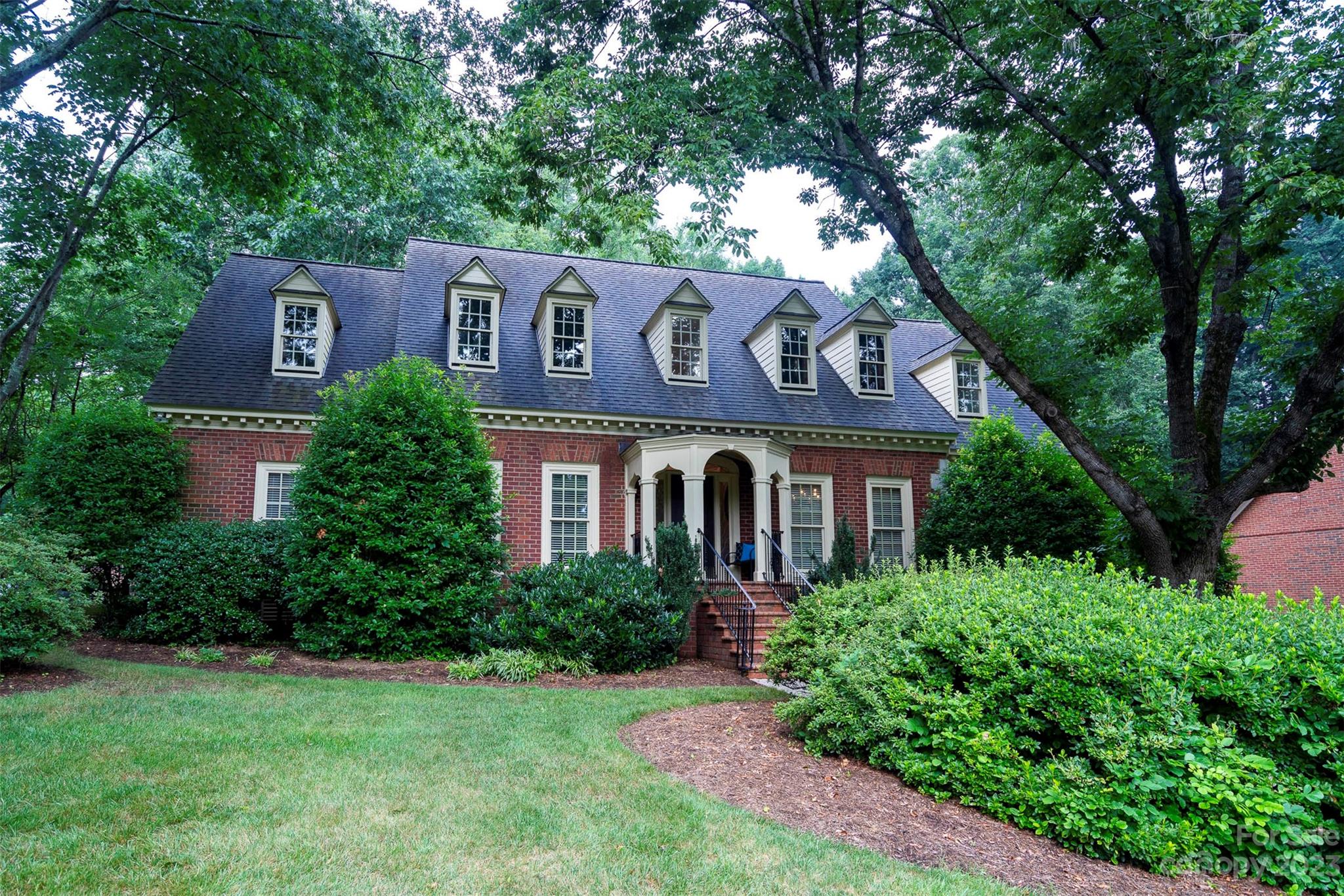 6816 Cameron Glen Drive Charlotte NC 28210