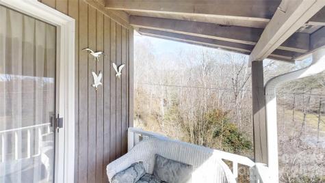 707 Lickskillet Road Burnsville NC 28714