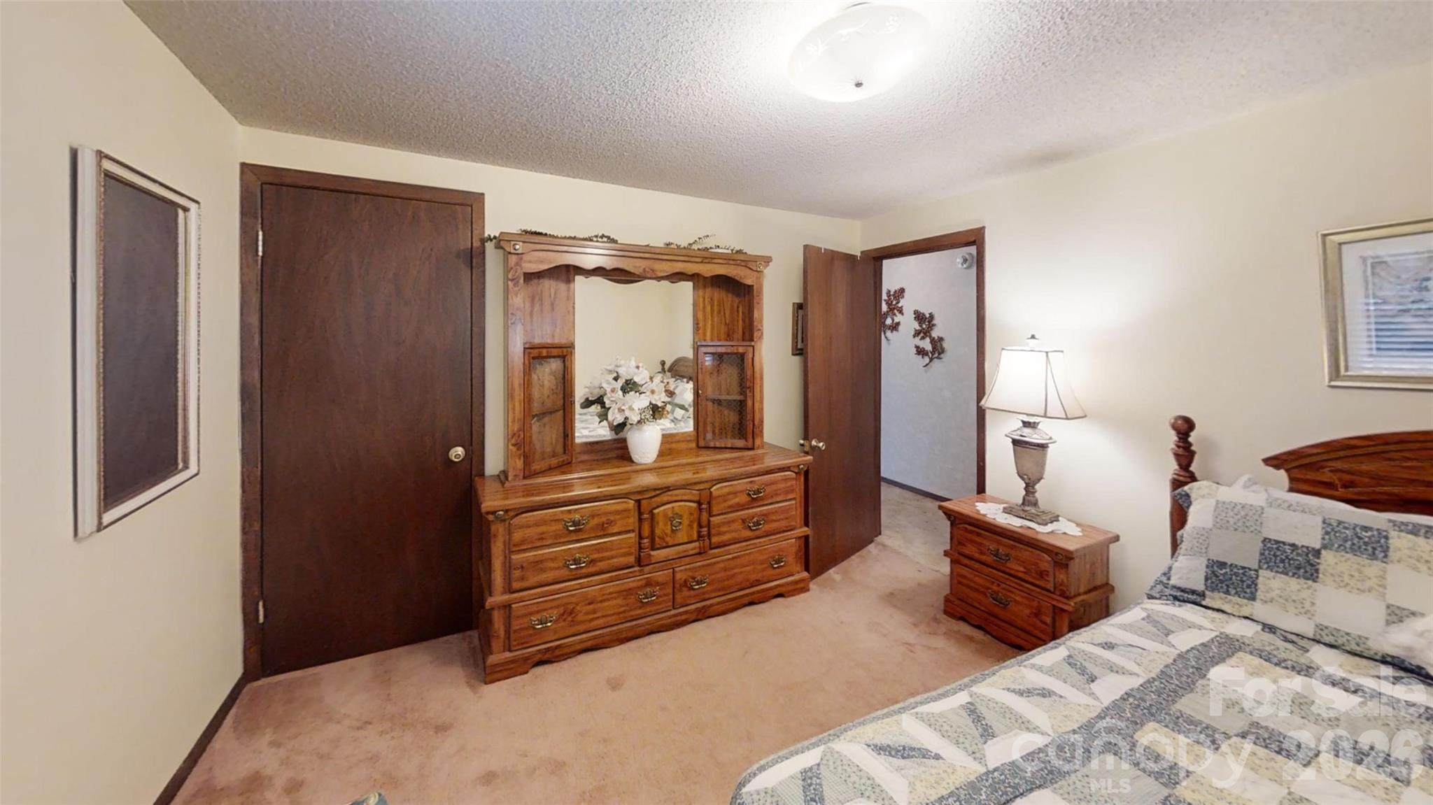 707 Lickskillet Road Burnsville NC 28714