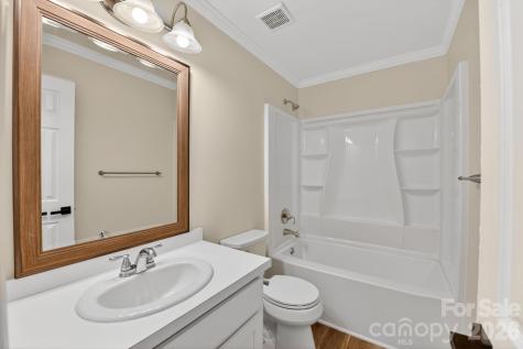 209 Red Oak Court Gastonia NC 28052