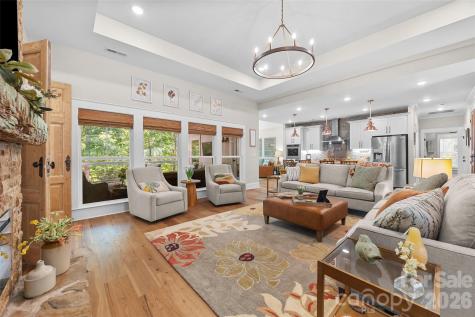 662 Sandbar Point Lake Wylie SC 29710
