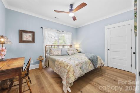 662 Sandbar Point Lake Wylie SC 29710
