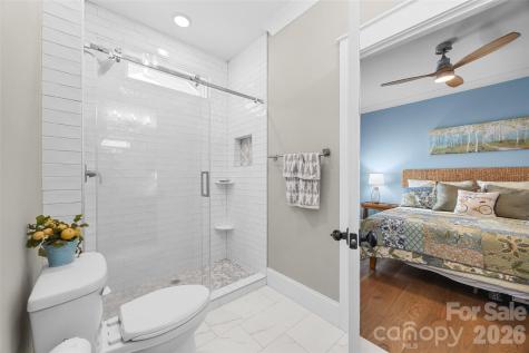 662 Sandbar Point Lake Wylie SC 29710