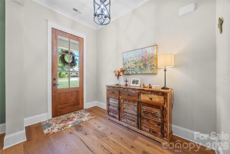 662 Sandbar Point Lake Wylie SC 29710
