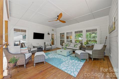 662 Sandbar Point Lake Wylie SC 29710