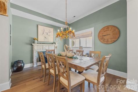 662 Sandbar Point Lake Wylie SC 29710