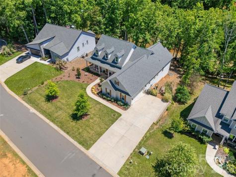 662 Sandbar Point Lake Wylie SC 29710