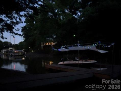 662 Sandbar Point Lake Wylie SC 29710