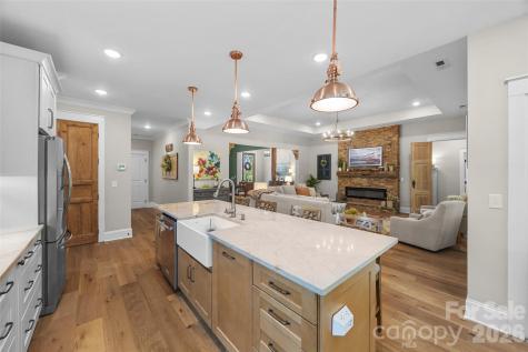 662 Sandbar Point Lake Wylie SC 29710