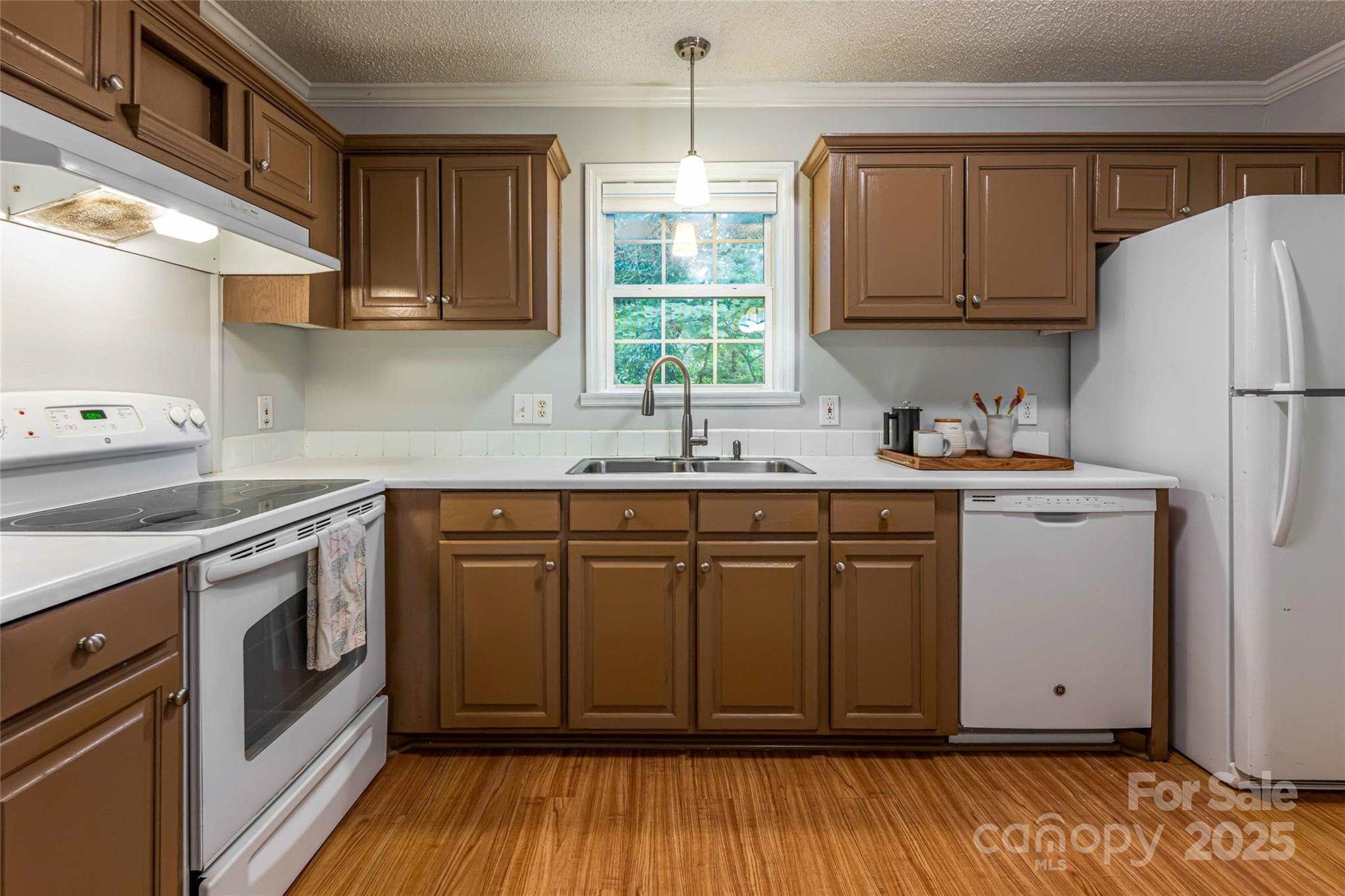 77 Baker Avenue Asheville NC 28806