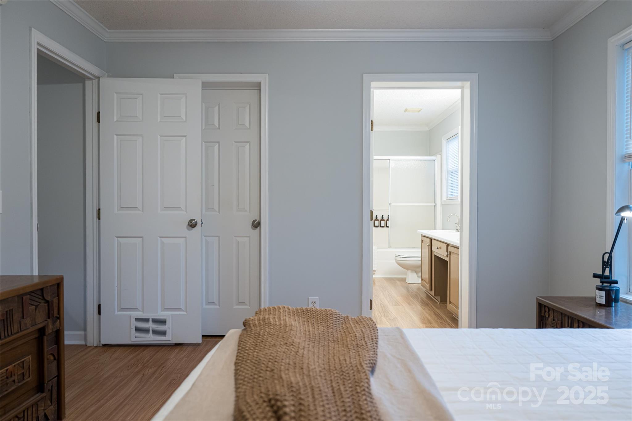 77 Baker Avenue Asheville NC 28806