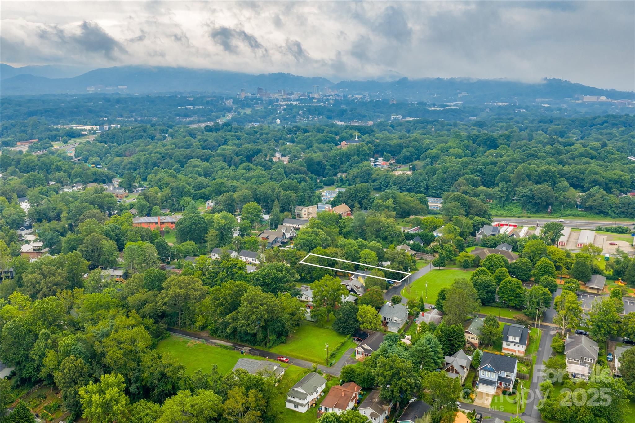 77 Baker Avenue Asheville NC 28806