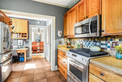 25 Normandy Road Asheville NC 28803