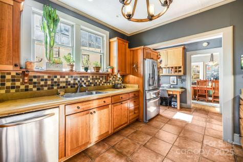 25 Normandy Road Asheville NC 28803