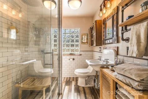 25 Normandy Road Asheville NC 28803