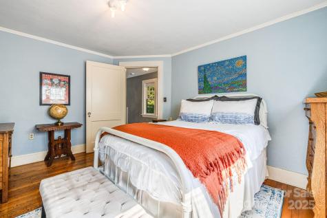25 Normandy Road Asheville NC 28803