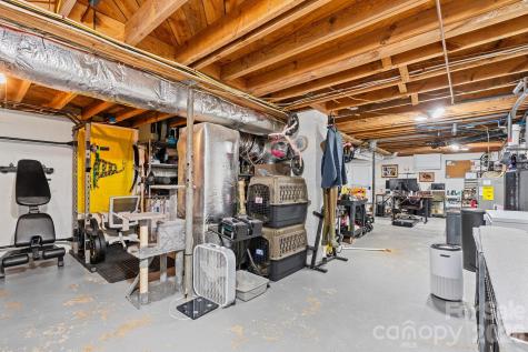 1348 Jenkins Valley Road Alexander NC 28701