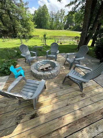 1348 Jenkins Valley Road Alexander NC 28701