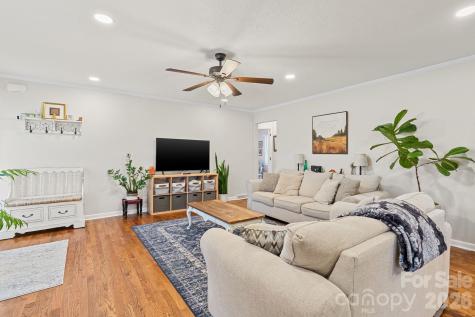 1348 Jenkins Valley Road Alexander NC 28701