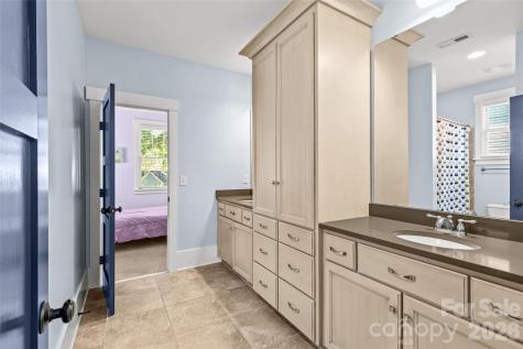 2830 Chelsea Drive Charlotte NC 28209