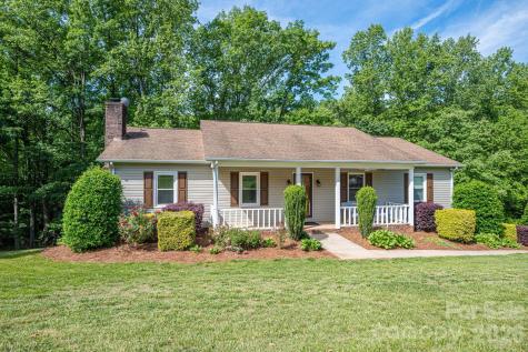 6097 Tuckborough Road Hickory NC 28602