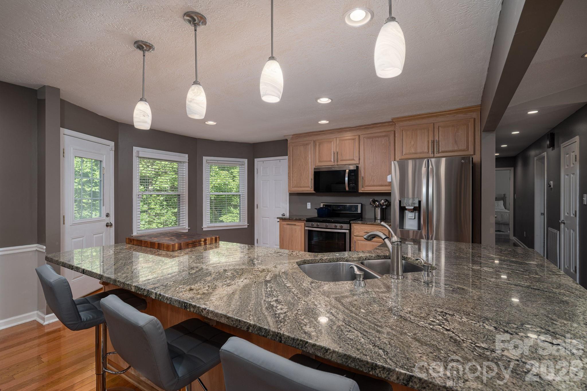 6097 Tuckborough Road Hickory NC 28602
