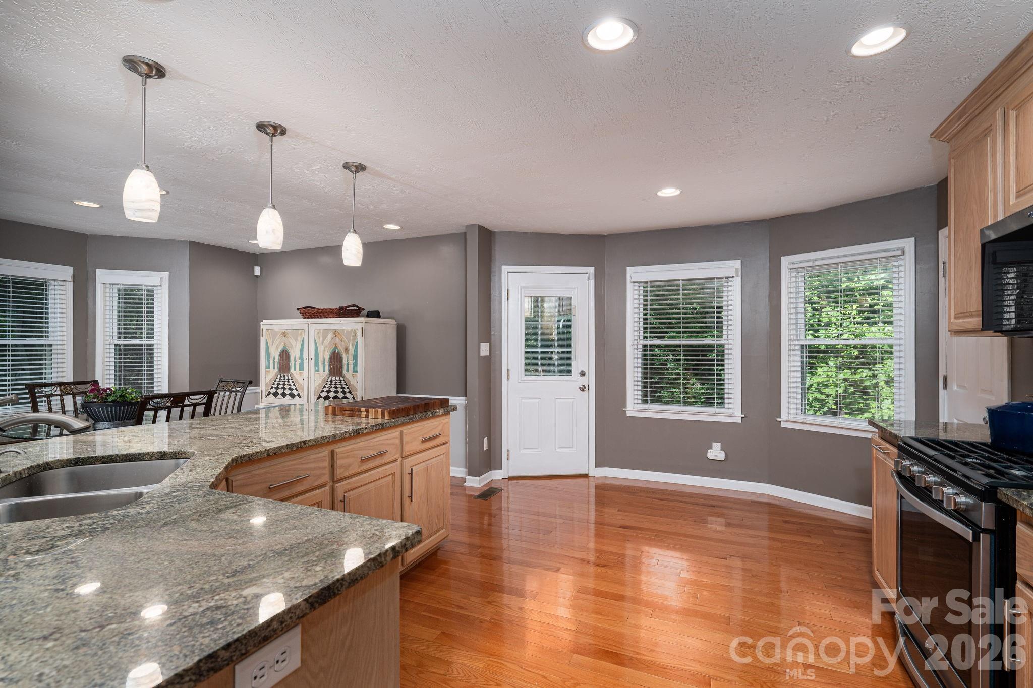 6097 Tuckborough Road Hickory NC 28602