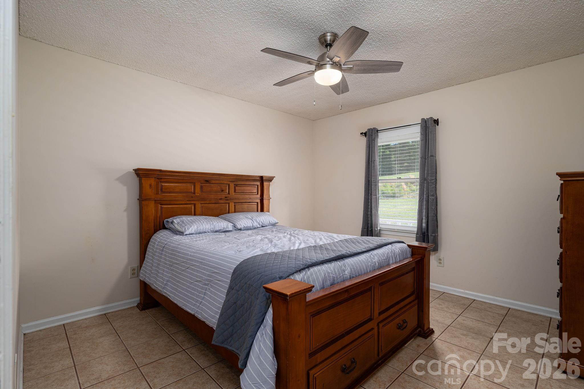 6097 Tuckborough Road Hickory NC 28602
