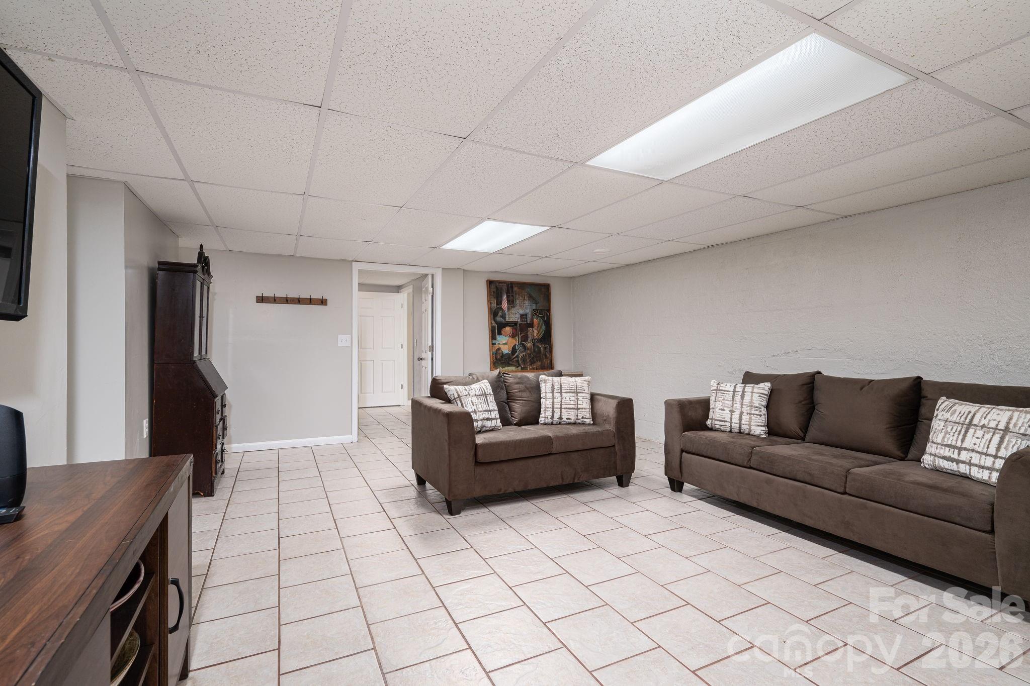 6097 Tuckborough Road Hickory NC 28602