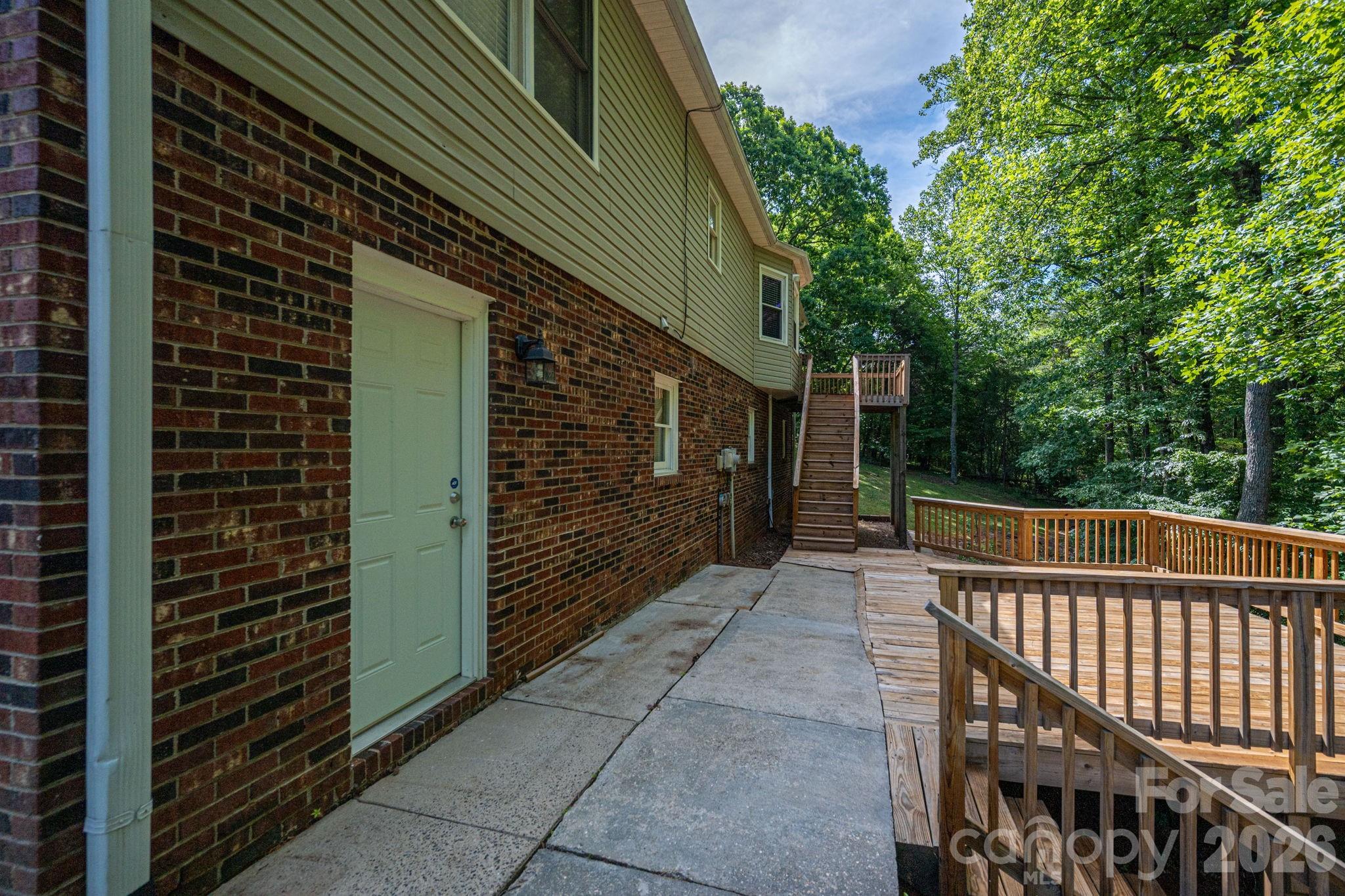 6097 Tuckborough Road Hickory NC 28602