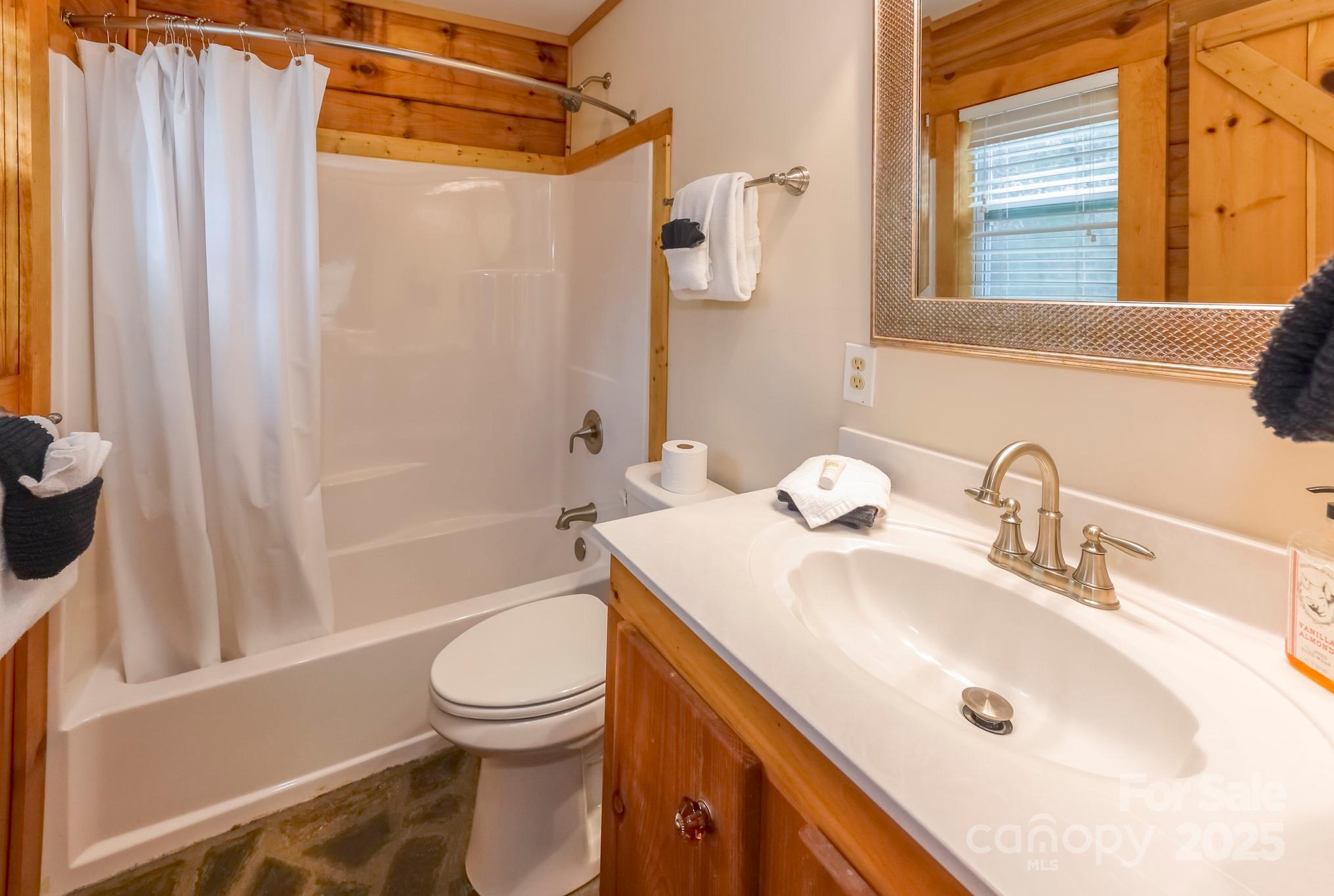 351 Chickadee Avenue Lake Lure NC 28746