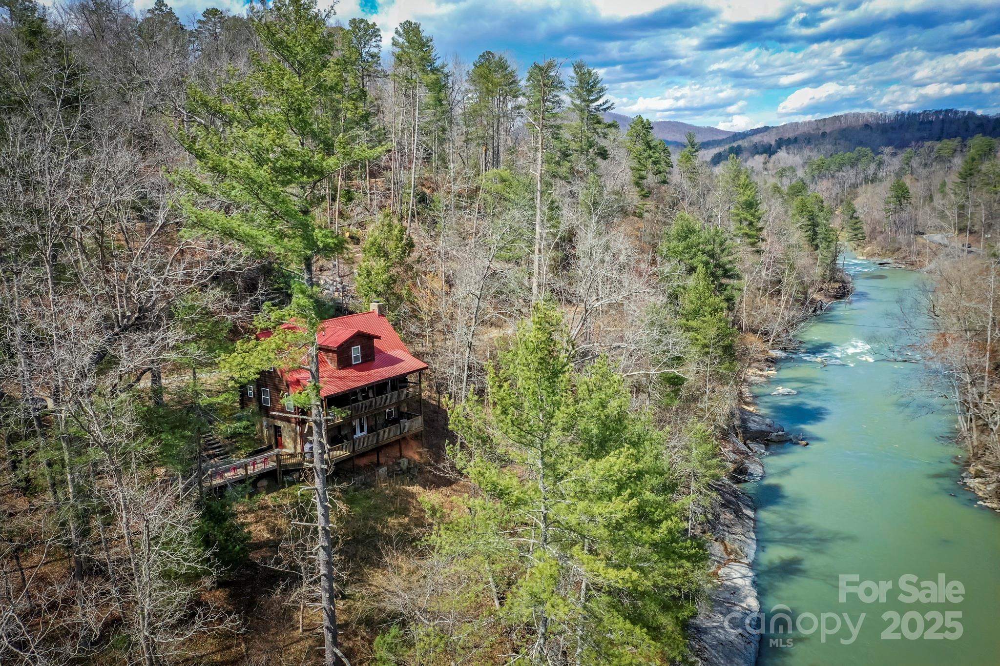 351 Chickadee Avenue Lake Lure NC 28746