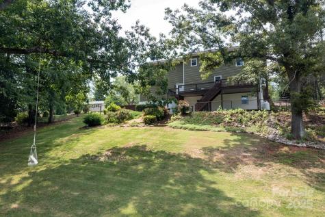 38 Tipton Drive Candler NC 28715