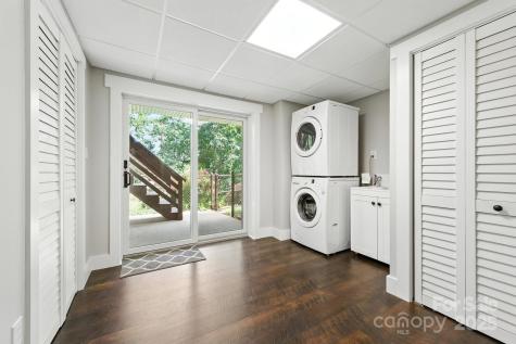 38 Tipton Drive Candler NC 28715