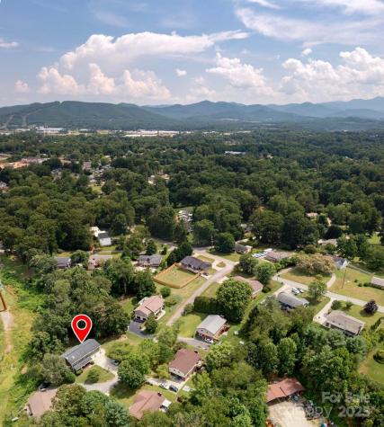 38 Tipton Drive Candler NC 28715