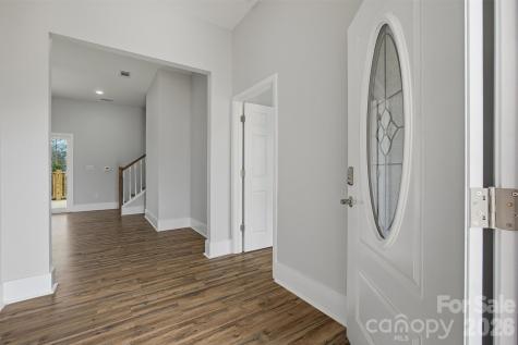 9067 Mccray Farms Drive Hickory NC 28601