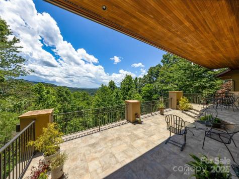 27 Elk Mountain Ridge Asheville NC 28804