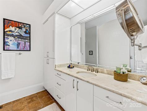 27 Elk Mountain Ridge Asheville NC 28804